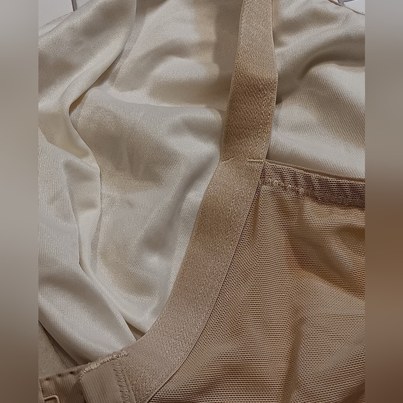 CACIQUE Bra Lace Covered UL FC Nude Sz46DD Women - Picture 7 of 10